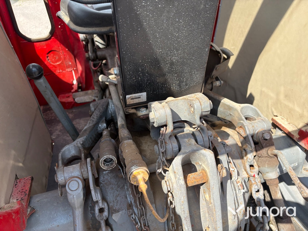 Traktor - Massey Ferguson 65 MP