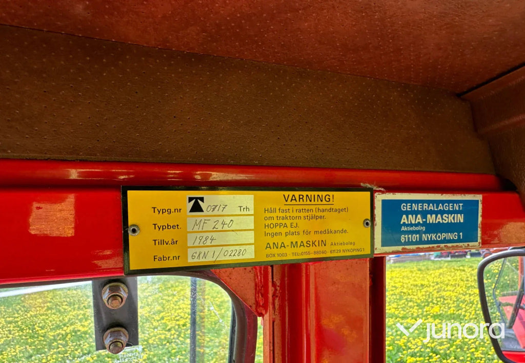 Traktor - Massey Ferguson, 240-2