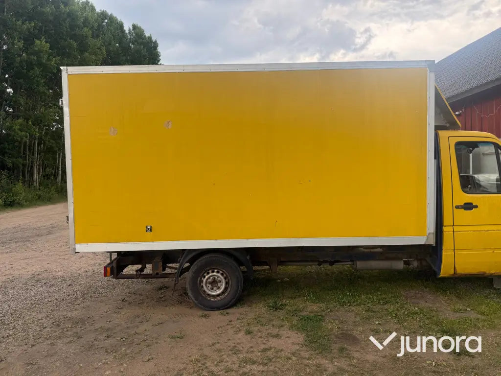 Lätt lastbil - Volkswagen LT35 2.5 TDI