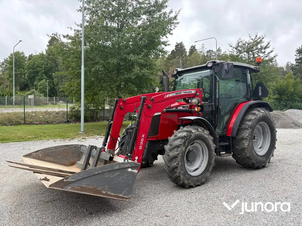 Traktor Massey Ferguson MF 4707