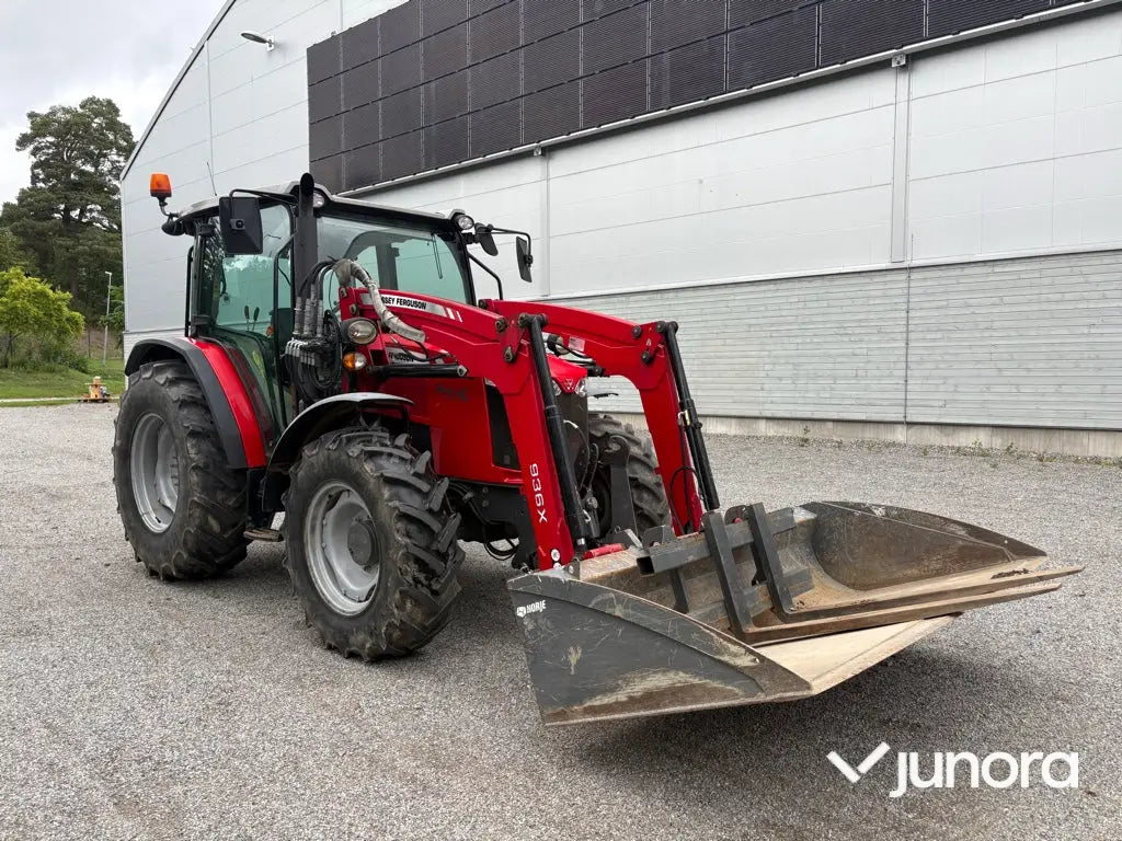 Traktor Massey Ferguson MF 4707