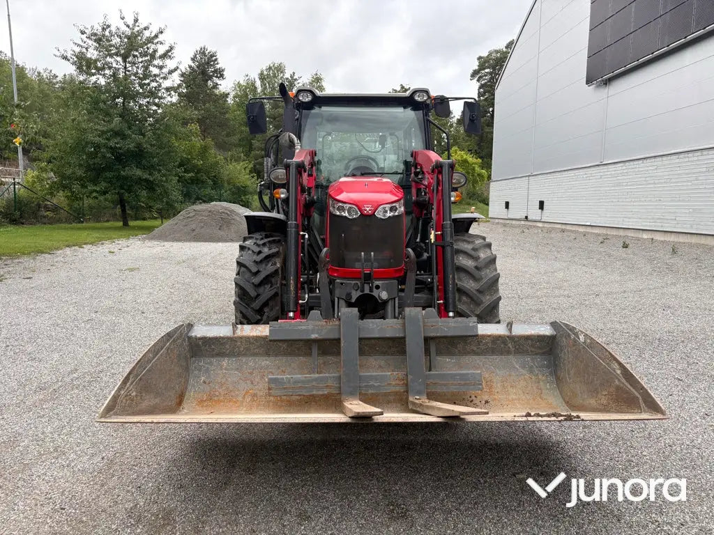 Traktor Massey Ferguson MF 4707