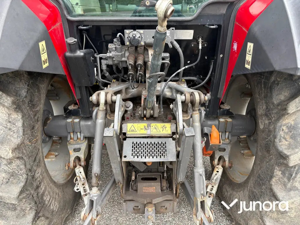 Traktor Massey Ferguson MF 4707