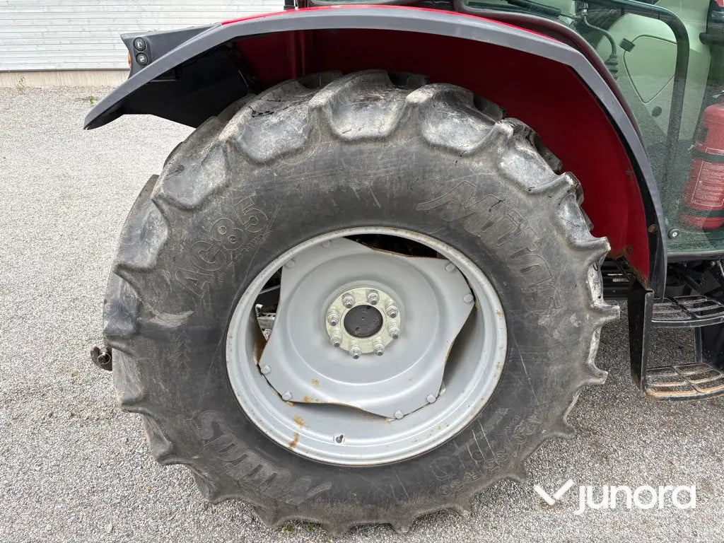 Traktor Massey Ferguson MF 4707