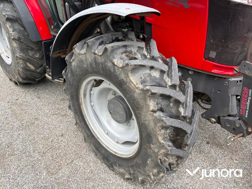 Traktor Massey Ferguson MF 4707