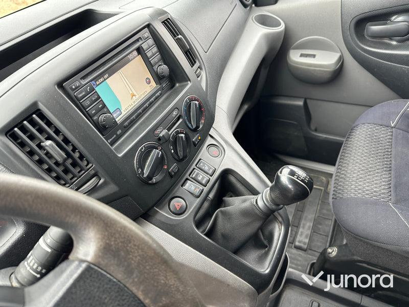 Nissan Skåpbil