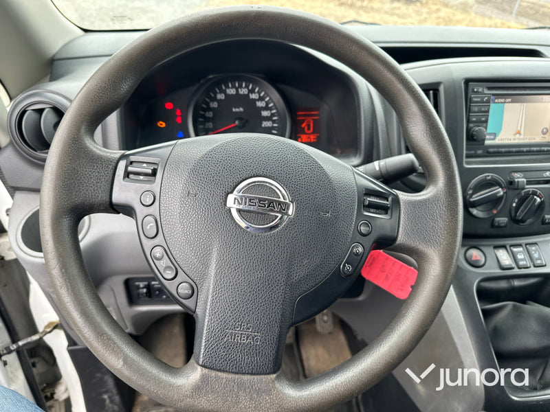 Nissan Skåpbil