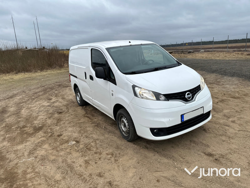 Nissan Skåpbil