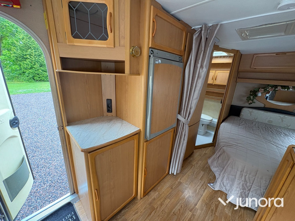 Husvagn - Kabe, 540 King Size Smaragd XL