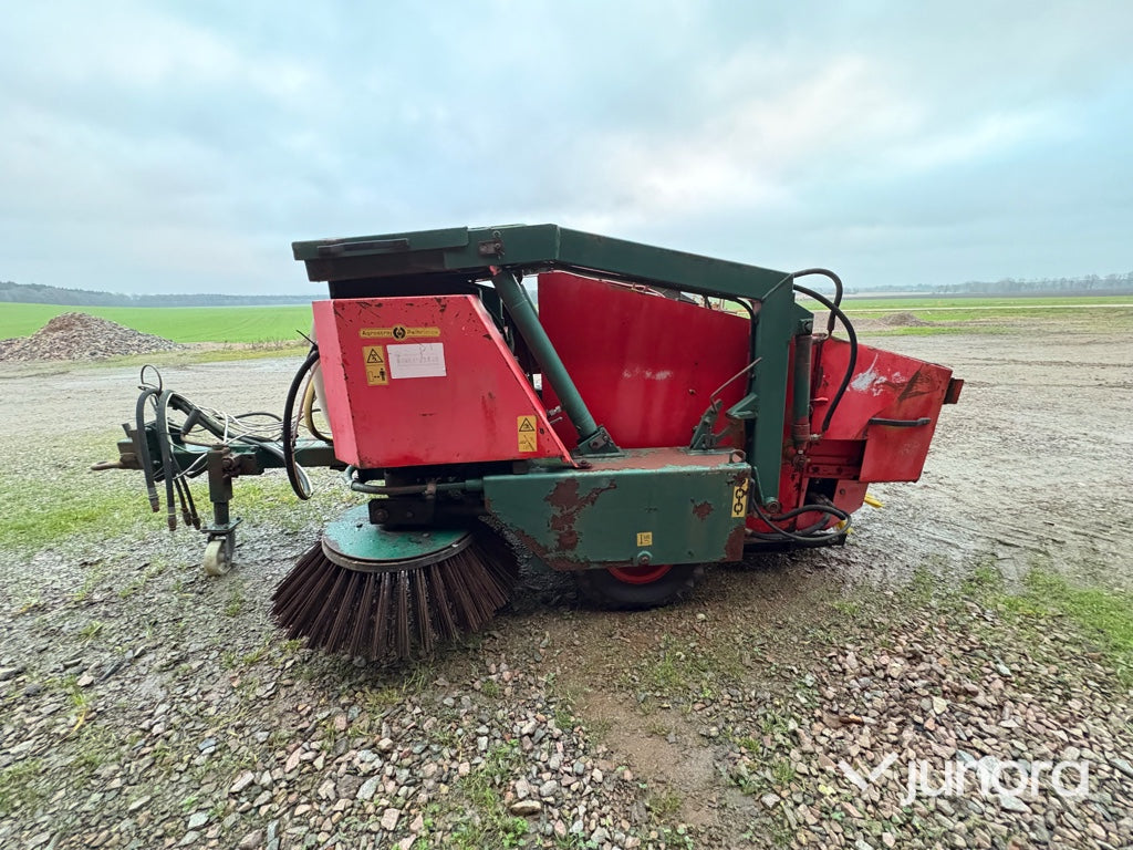 Uppsamlingssopmaskin – Pro Sweeper