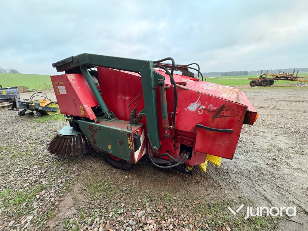 Uppsamlingssopmaskin – Pro Sweeper