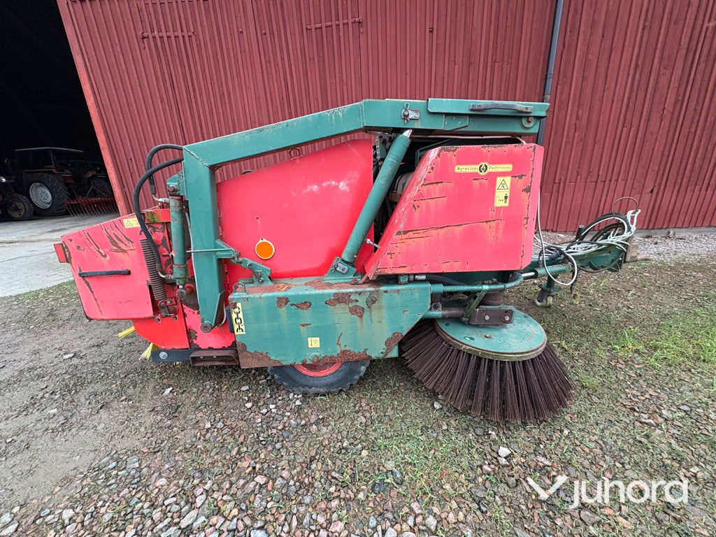 Uppsamlingssopmaskin – Pro Sweeper