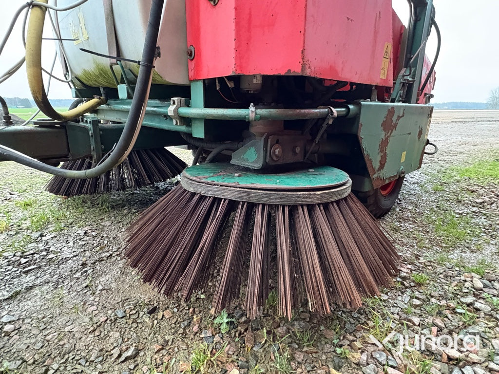 Uppsamlingssopmaskin – Pro Sweeper