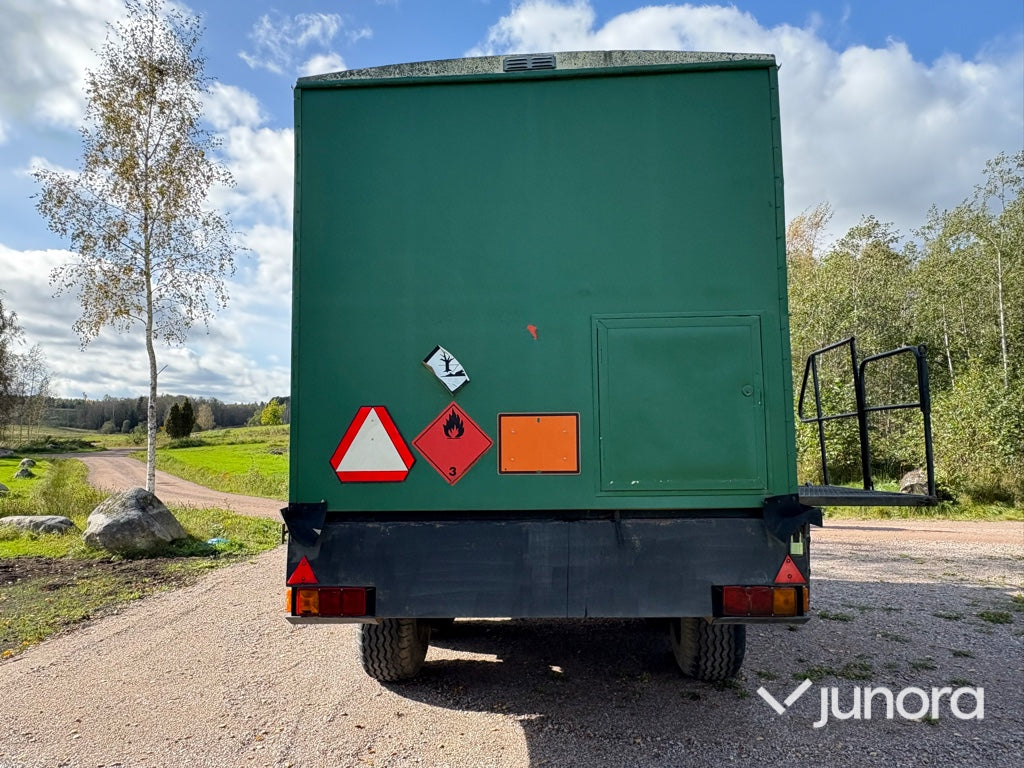 Manskapsbod Lyckselevagnen MR-380