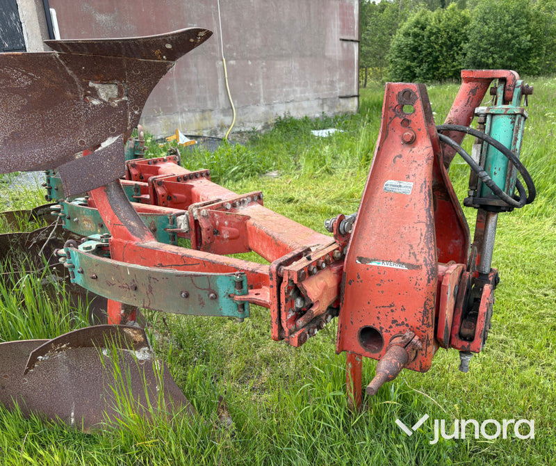 4-Skärig Växelplog Kverneland