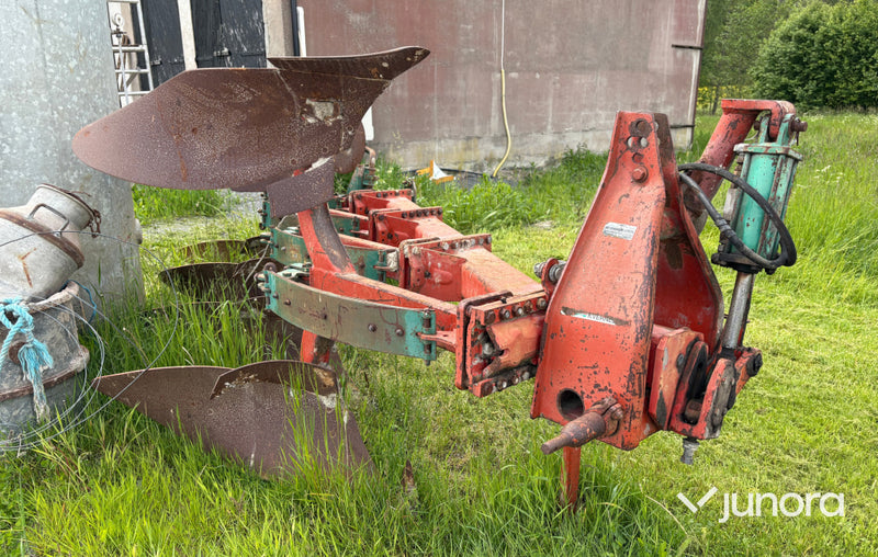 4-Skärig Växelplog Kverneland