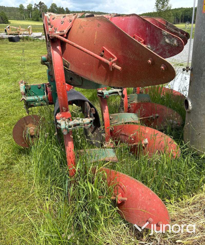 4-Skärig Växelplog Kverneland