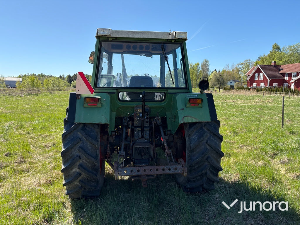 Traktor med lastare - Fendt 308 LSA, Bergsjö 1610
