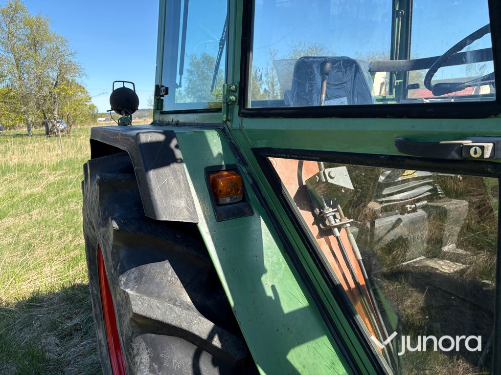 Traktor med lastare - Fendt 308 LSA, Bergsjö 1610