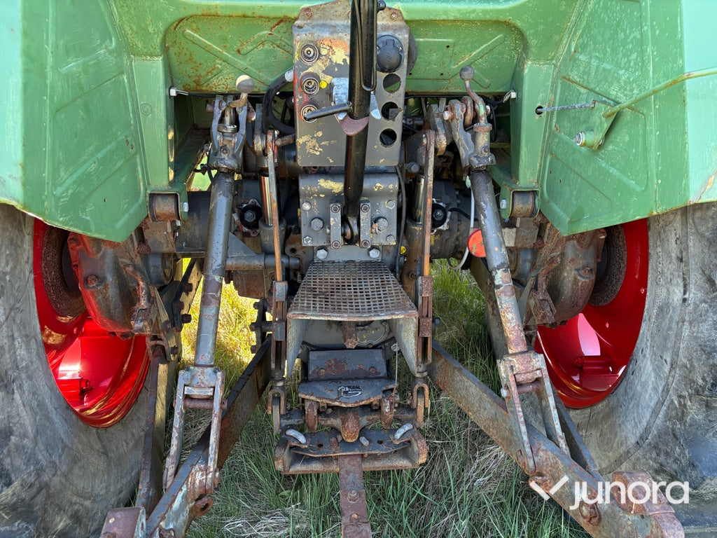 Traktor med lastare - Fendt 308 LSA, Bergsjö 1610