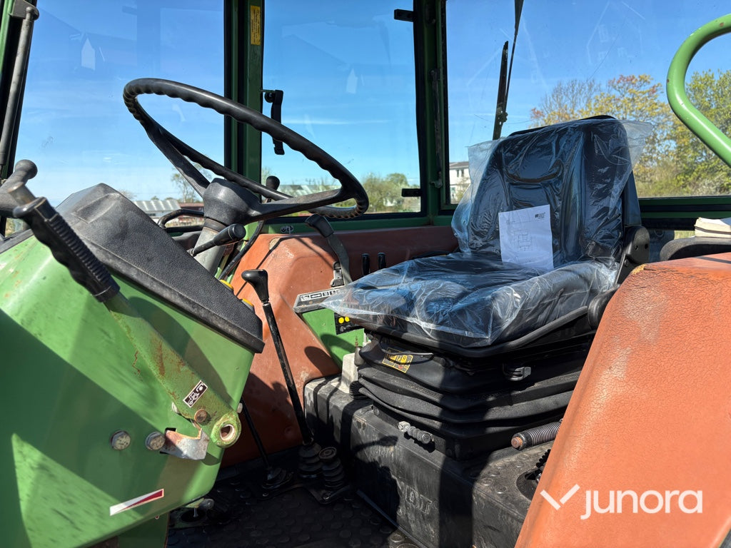 Traktor med lastare - Fendt 308 LSA, Bergsjö 1610