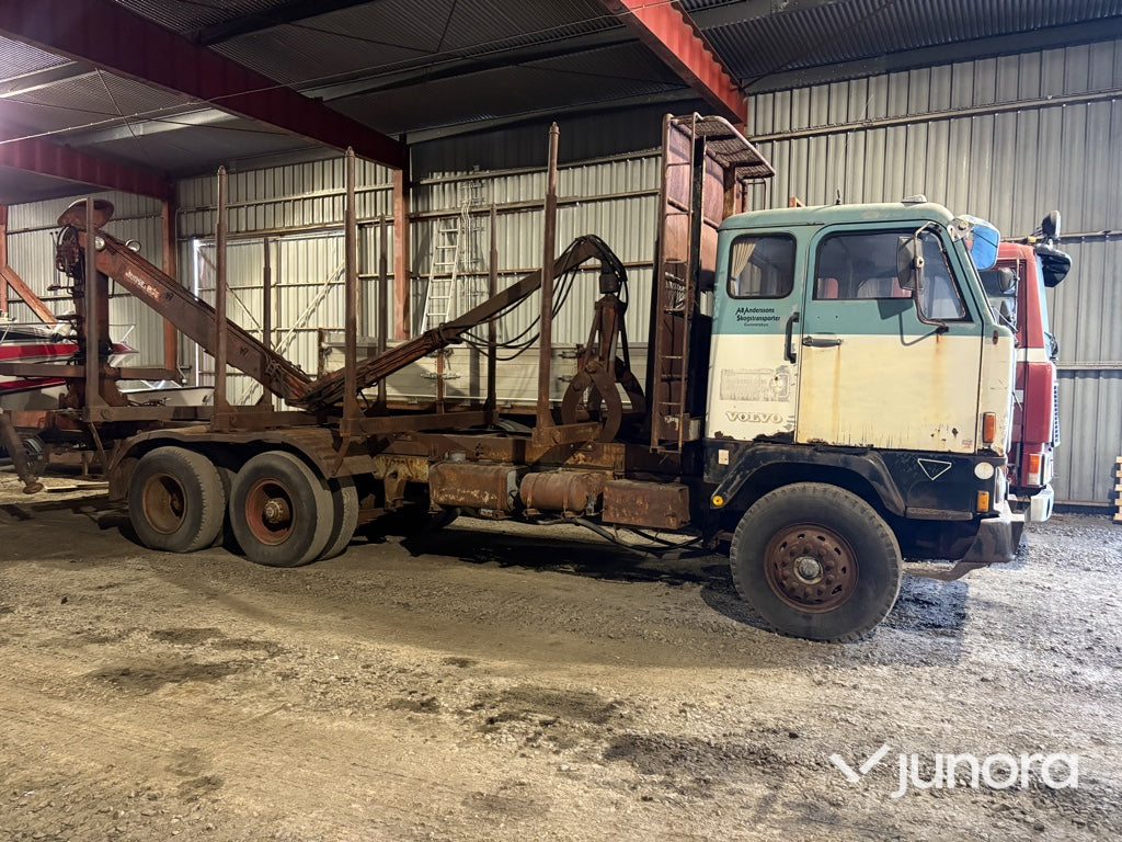 Timmerbil + Kran - Volvo FB, Jonsereds