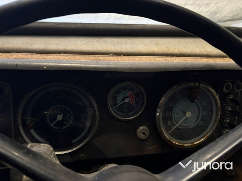 Timmerbil – Volvo FB med Jonsereds kran