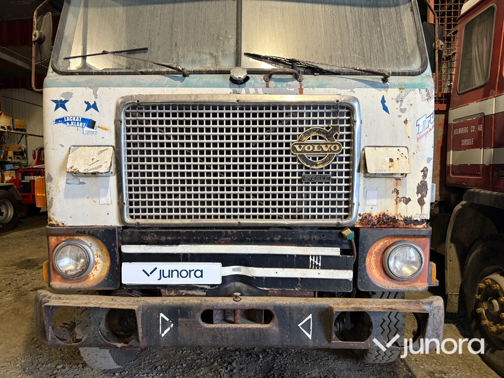 Timmerbil + Kran - Volvo FB, Jonsereds