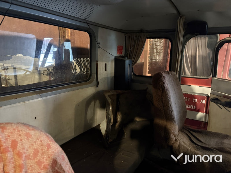 Timmerbil – Volvo FB med Jonsereds kran