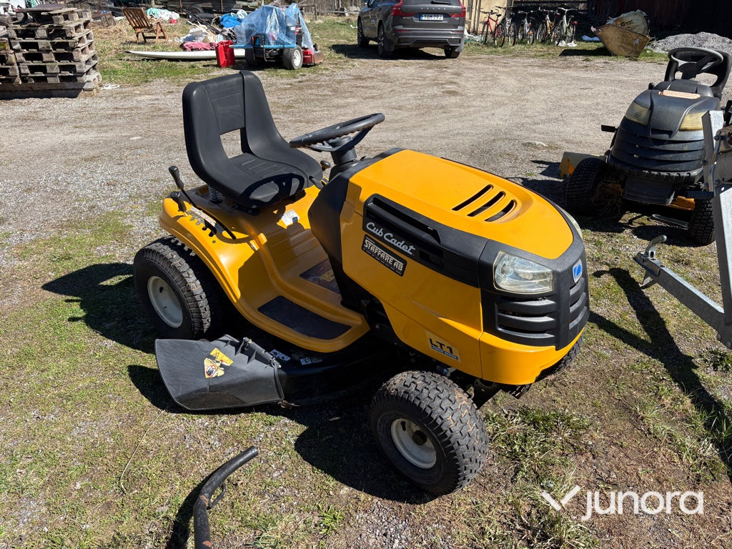 Åkgräsklippare Cub Cadet LT1 NS96