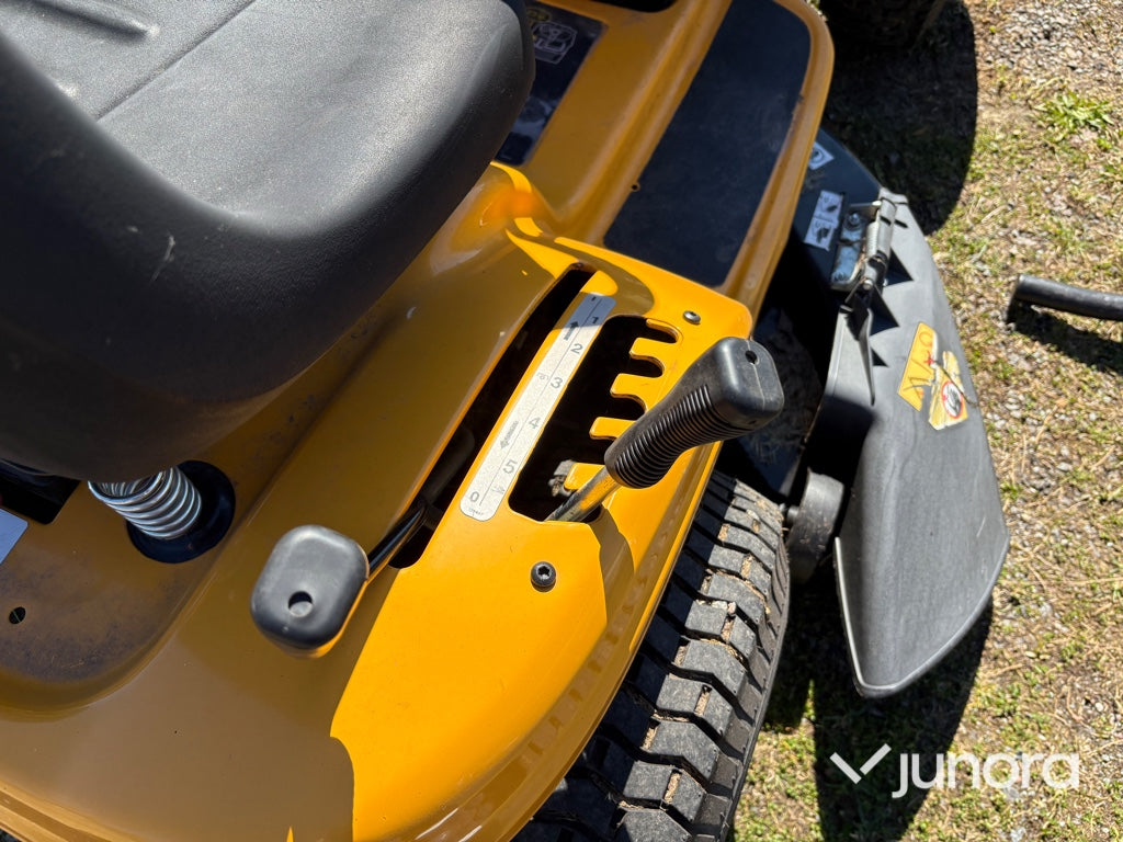 Åkgräsklippare Cub Cadet LT1 NS96
