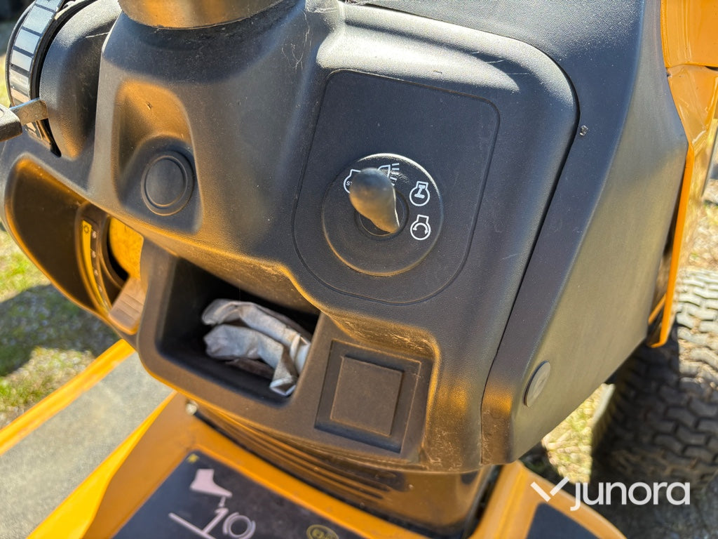 Åkgräsklippare Cub Cadet LT1 NS96