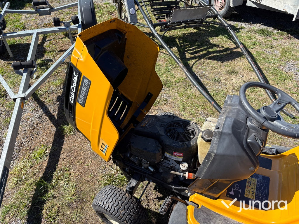 Åkgräsklippare Cub Cadet LT1 NS96