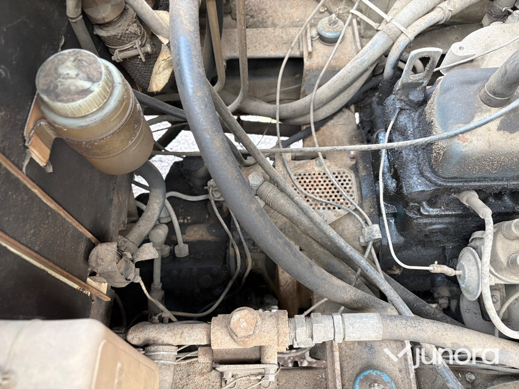 Gaffeltruck Datsun EG105