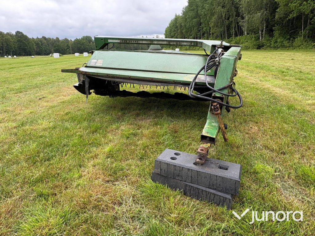 Slåtterkross John Deere E1320