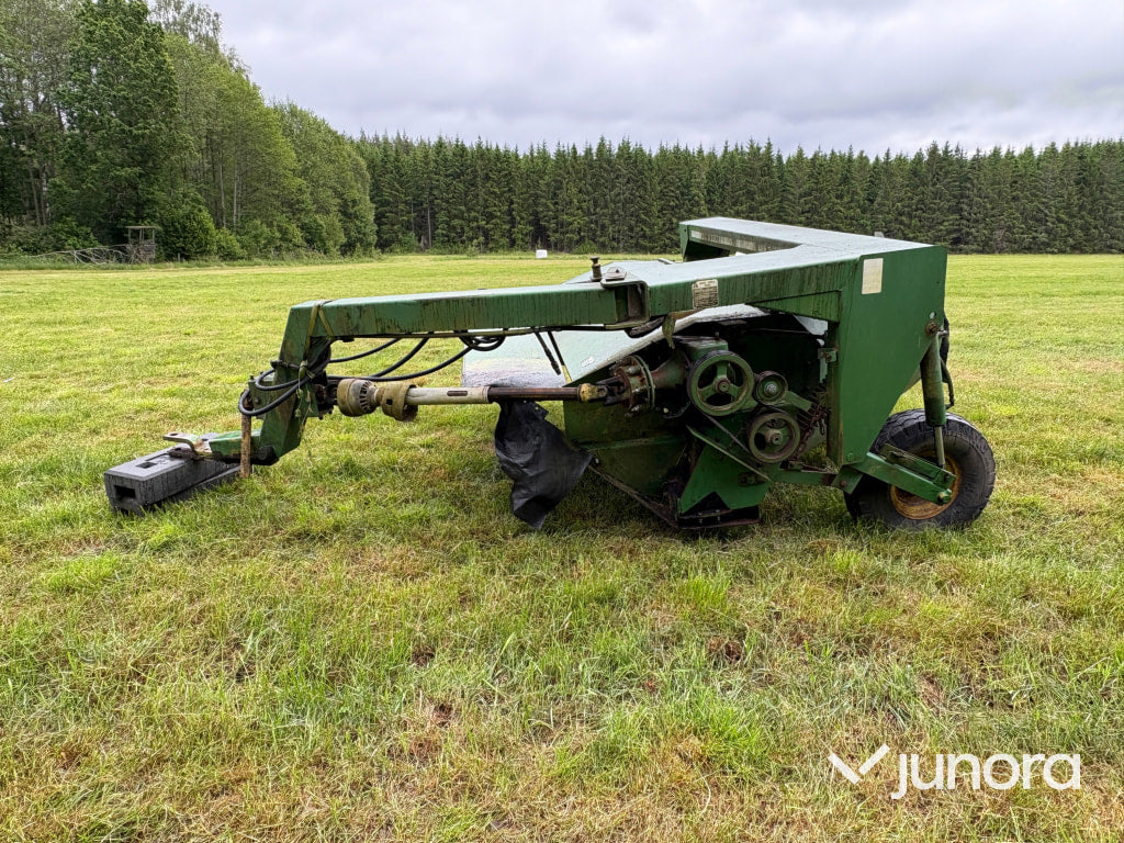 Slåtterkross John Deere E1320