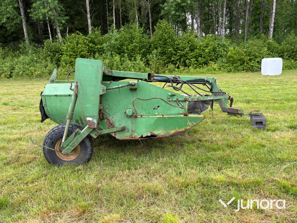 Slåtterkross John Deere E1320