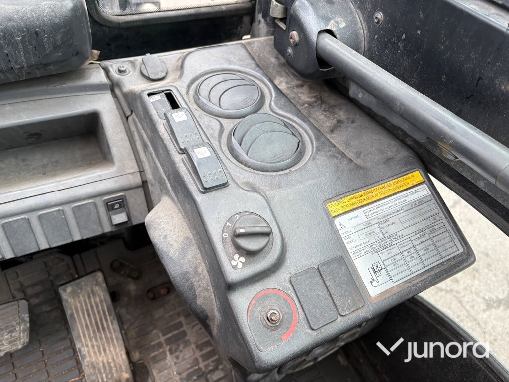 Dieseltruck - Mitsubishi, FD55N