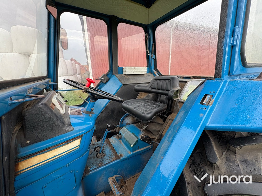 Traktor Ford 4000