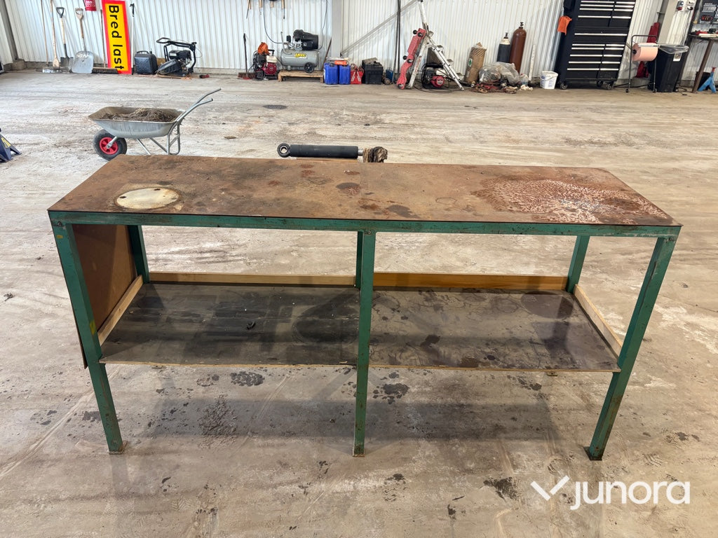 Arbetsbänk - 2m