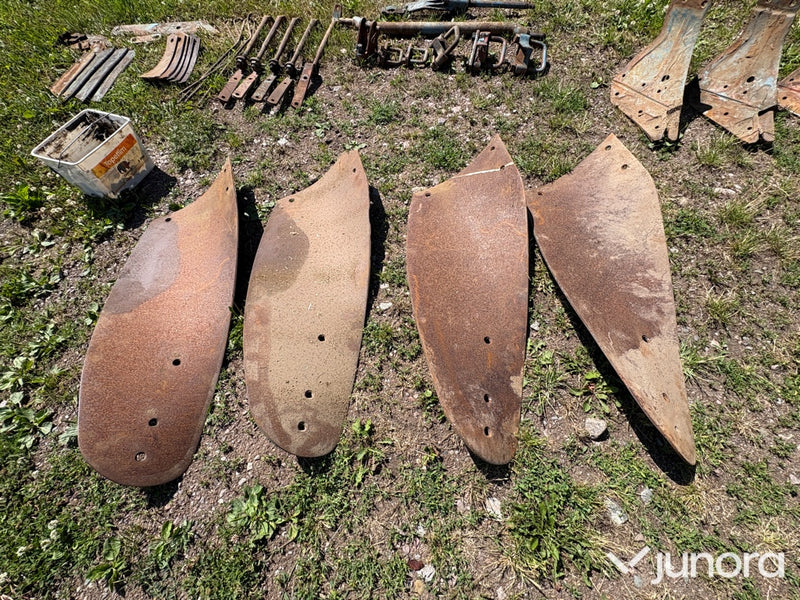 Delar till SR Överum plog