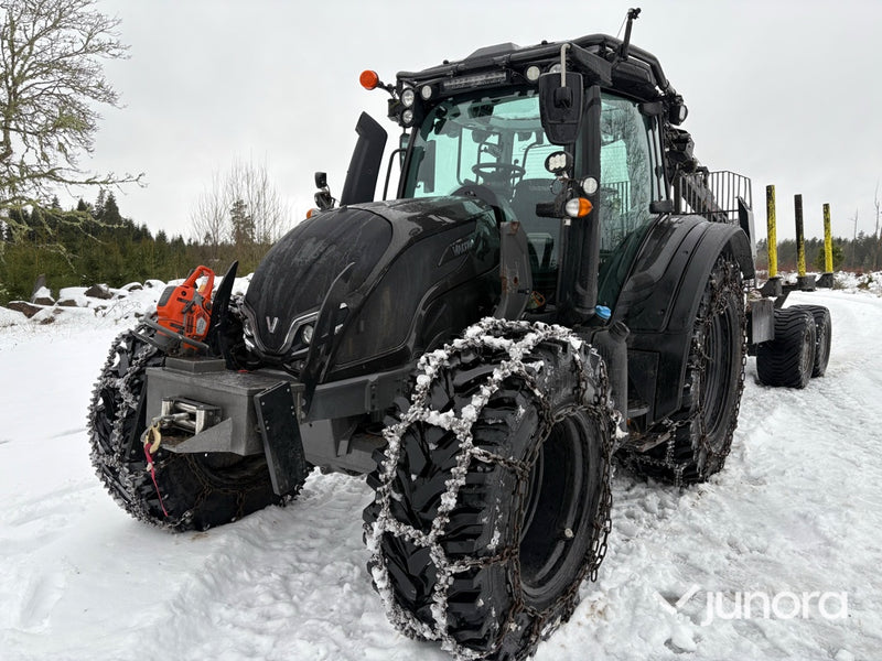 Traktor – Valtra N175 Direct, med twintrac & lastare