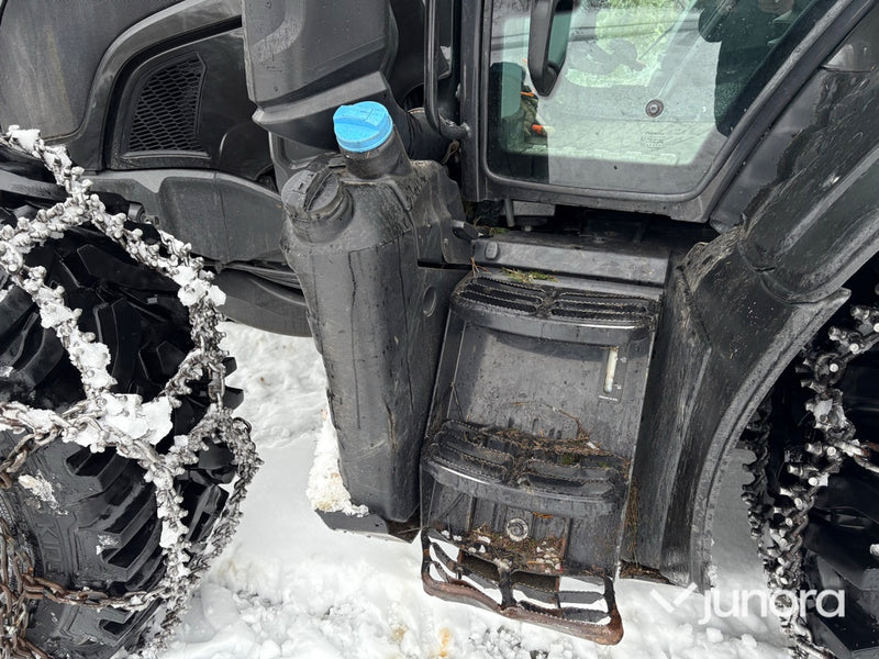 Traktor – Valtra N175 Direct, med twintrac & lastare