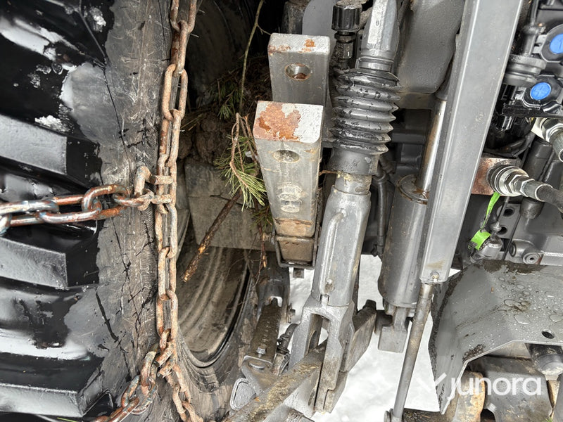 Traktor – Valtra N175 Direct, med twintrac & lastare