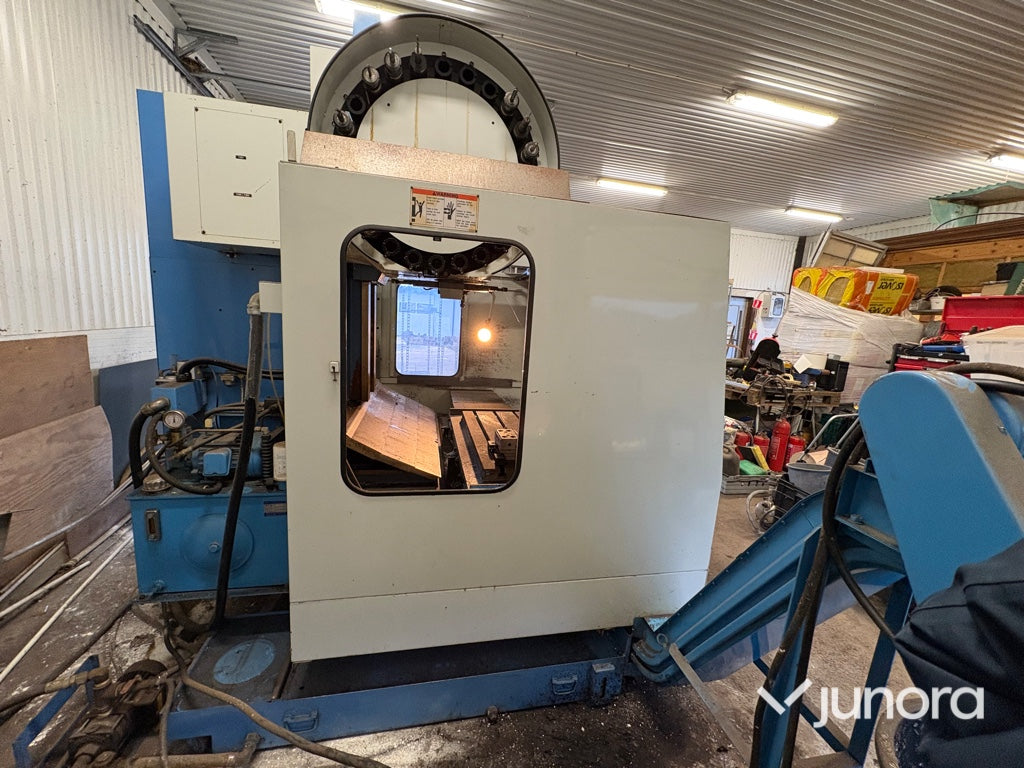 Bearbetningscenter (CNC-fräs) – Supermax YCM-V85A