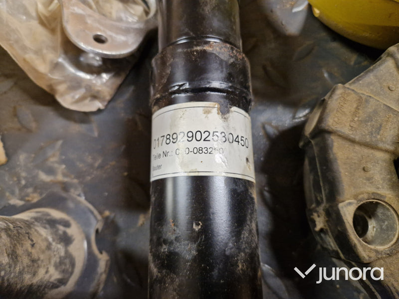 Front PTO - till Claas Arion 610