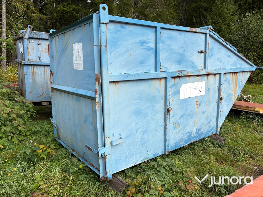 Täckt liftdumpercontainer 10 m3