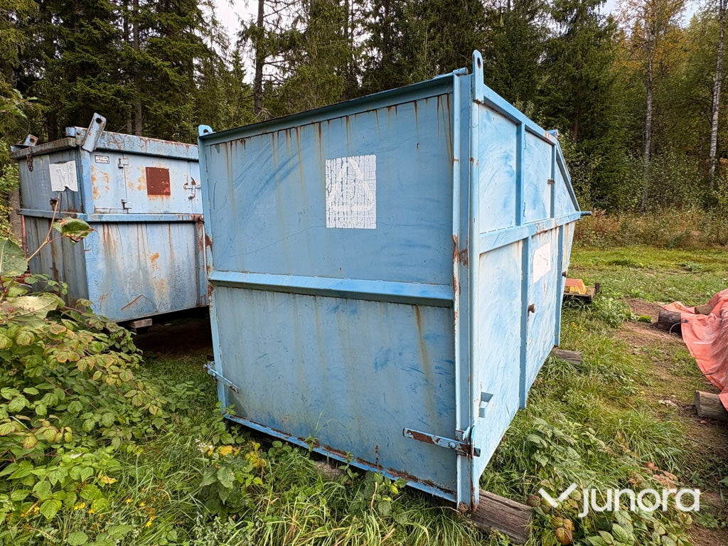 Täckt liftdumpercontainer 10 m3