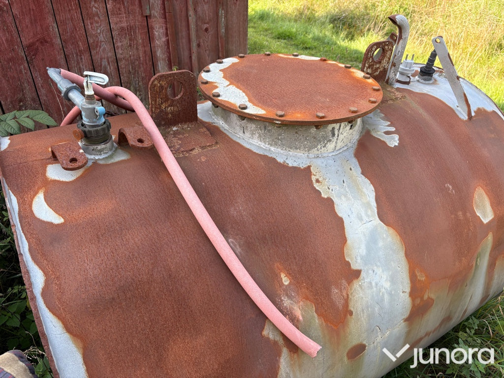 Ståltank
