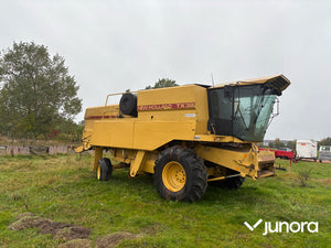 Skördetröska New Holland TX32 17 fot